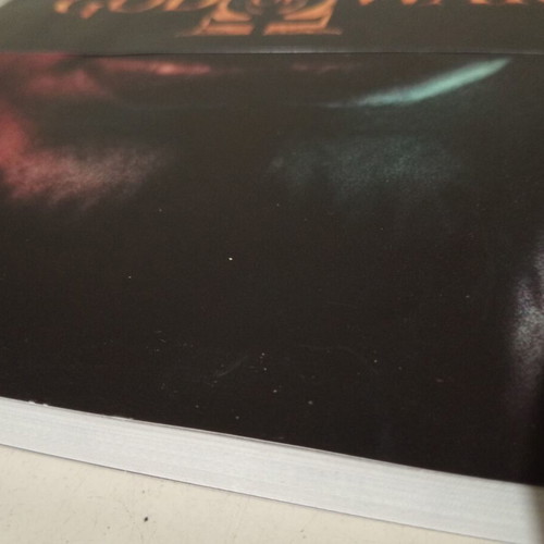 God of War II Official Strategy Guide like new, Future Press edition