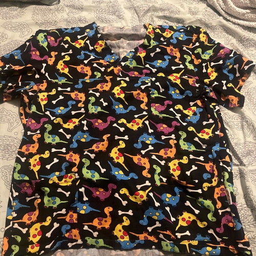 Kitchen blouse like new XL with colorful dinosaurs