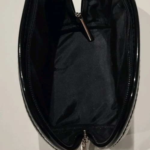 Helenvita toiletry bag black like new