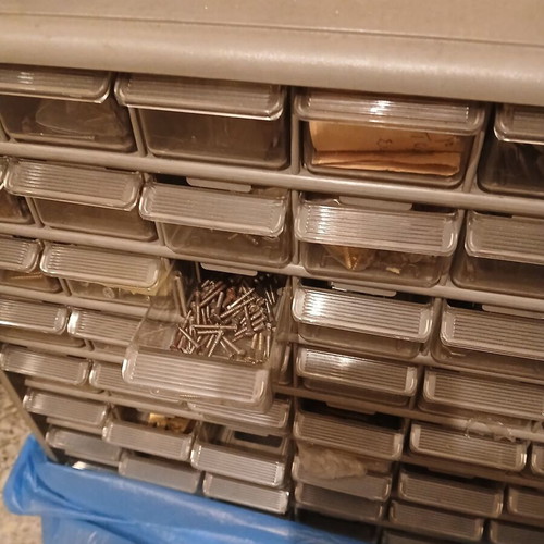 Screw Organizer like new with multiple compartments for small parts