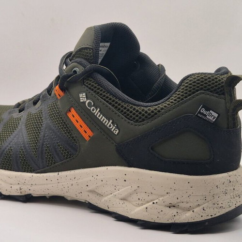 Columbia Peakfreak 2 hiking shoes, size 42, black and green
