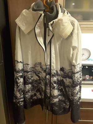 Superdry μπουφαν ski με διπλα φερμουαρ unisex. Τελικη