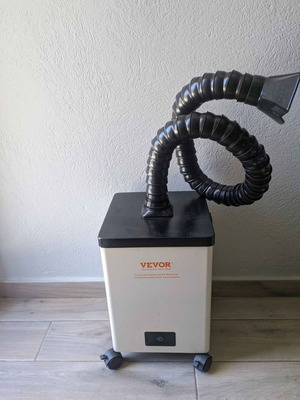 Vevor 150W smoke extractor like new with 3-stage filters