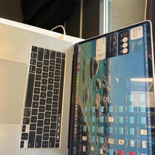 Apple MacBook 16-inch 2019 Intel Core i7 16GB 512GB