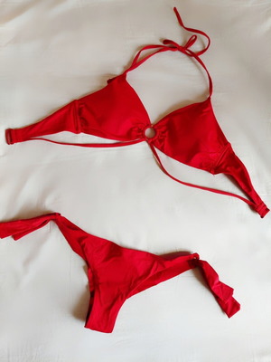 Oysho red bikini set like new, size S/M