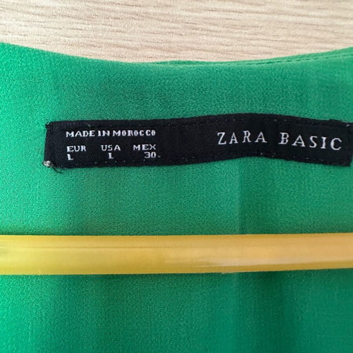 Zara Basic green dress with ruffles and V neckline used, size L