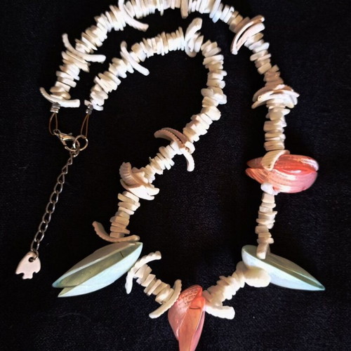 Boho summer necklace made of natural shells 45cm + 5cm extension