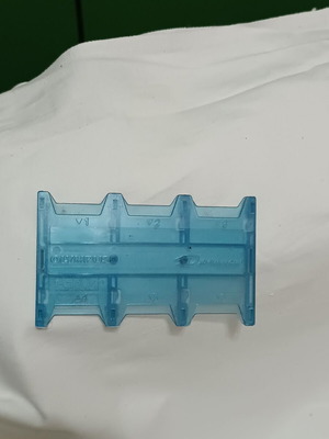 Olympus memory card case like new, transparent blue for 6 cards