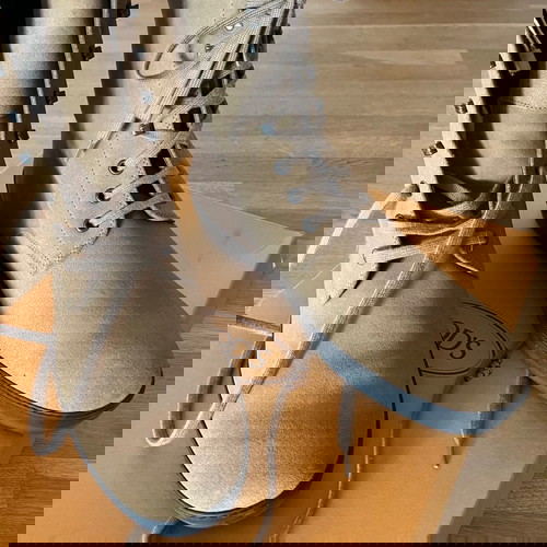 Μποτάκια Tods καινούργια, μπεζ, μέγεθος 43