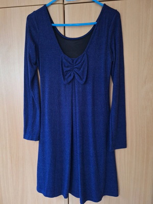 Blue dress size M like new with bow detail