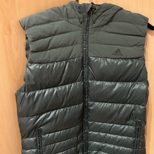 Adidas Sleeveless Jacket Like New, Size L