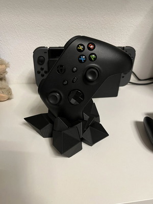 Crystal stand for Xbox controller made to order