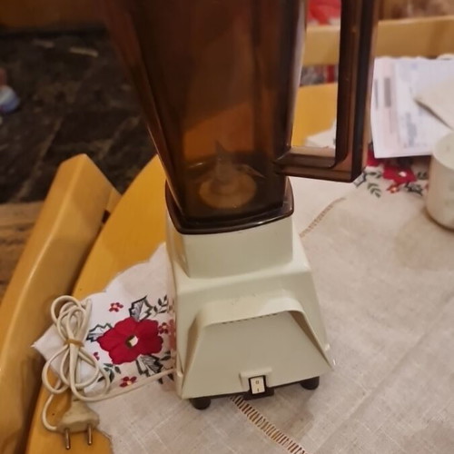 Moulinex electric blender used in excellent condition