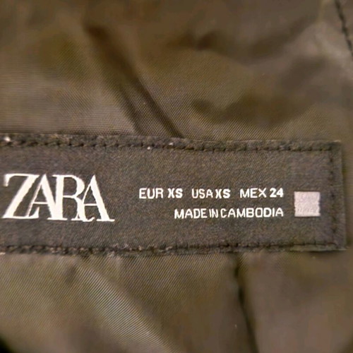 Zara leather pants with pockets like new, size XS