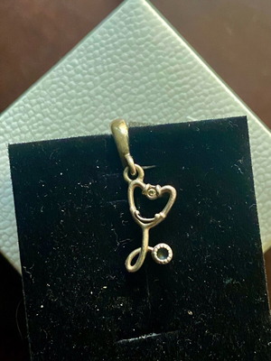 Pandora charm stethoscope like new, silver