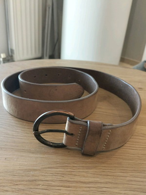 Massimo Dutty γυναικεία δερμάτινη ζώνη σαν καινούργια, μπεζ-καφέ, μέγεθος medium