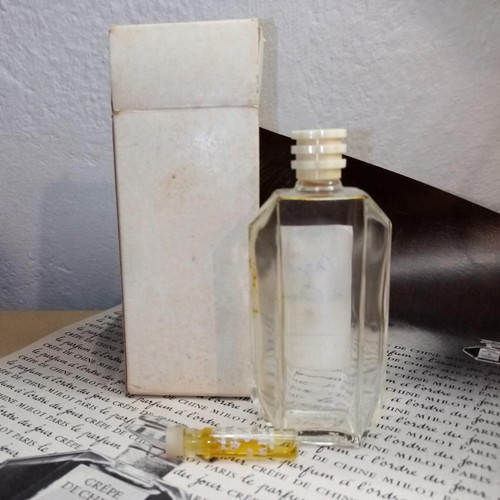 Vintage Crêpe de Chine Millot perfumes used, rare box included