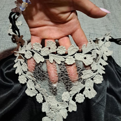Satin nightgown like new with white flowers and adjustable straps