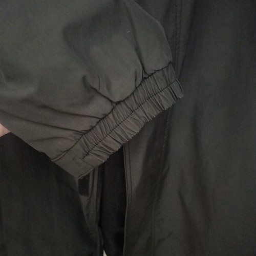 Men's spring windbreaker jacket like new, size L-XL, black and gray