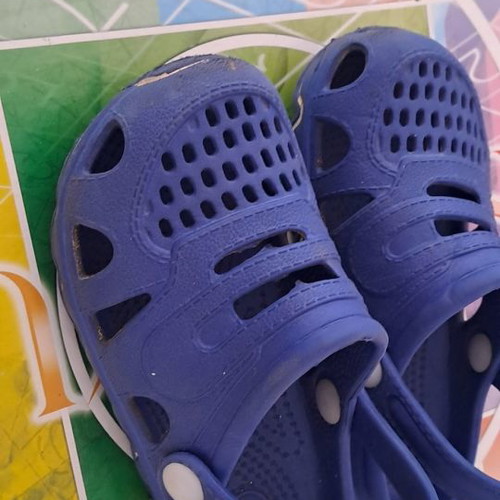 Children's sandals used, size 26, blue, in excellent condition