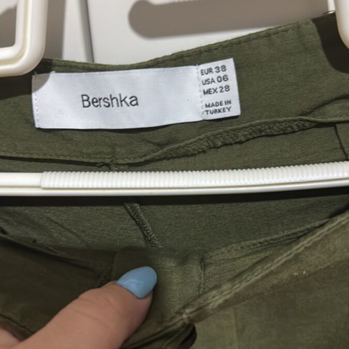 Two-piece set crop top and high-waisted pants, like new, olive green