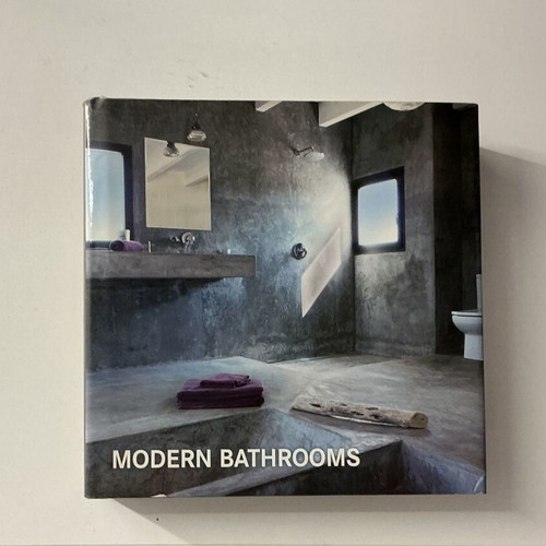 Modern Bathrooms book like new, Greek
