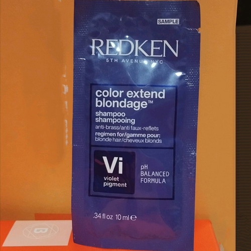 Redken Color Extend Blondage shampoo new 10ml sample