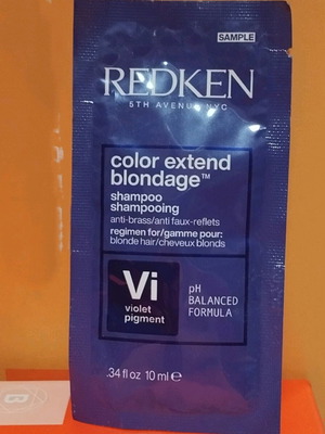 Redken Color Extend Blondage shampoo new 10ml sample
