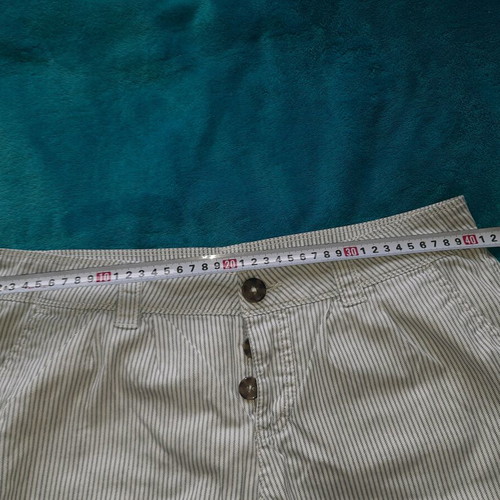 Terranova shorts used, blue and white stripes, size L