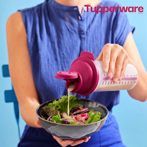 Tupperware shaker 600ml purple new