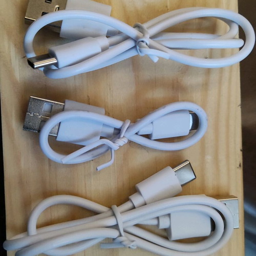 Σετ 3 λευκά καλώδια USB to USB Type C καινούργια