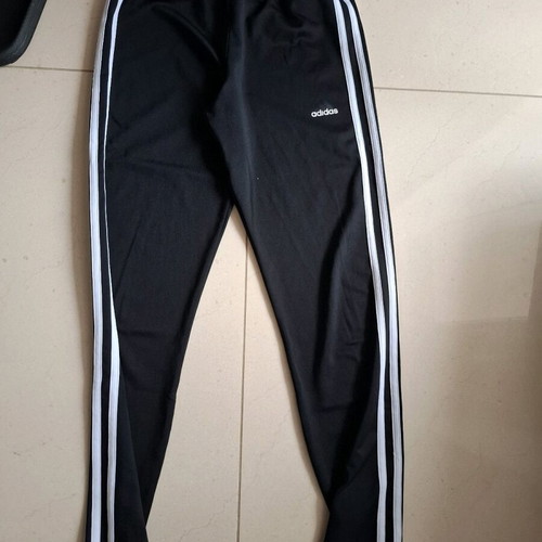 Adidas koman black, like new, size S
