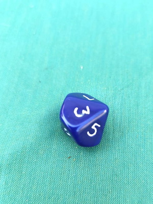 Five-sided die d5, blue-violet plastic