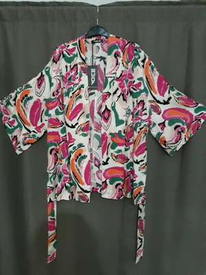 Γυναικεία μπλούζα κιμονό καινούργιο, με μανίκι 3/4, πολύχρωμο εμπριμέ