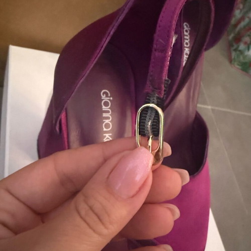 Gianna Kazakou satin pumps like new, purple, size 41