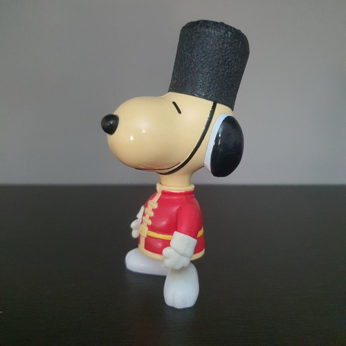 Snoopy "British Guard" figure used, 1999 McDonald's collectible