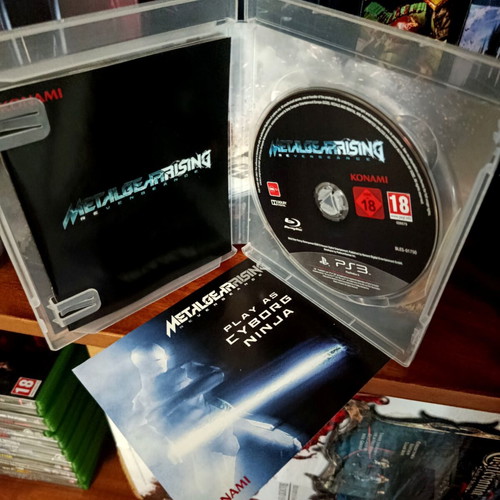 Metal Gear Rising Revengeance PS3 game like new