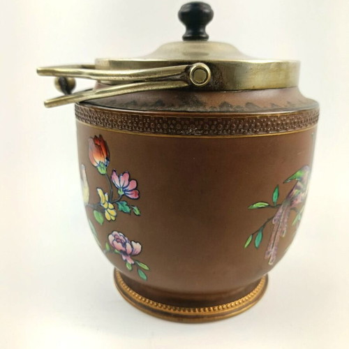 Rare collectible handmade W & R Carlton Ware vase like new
