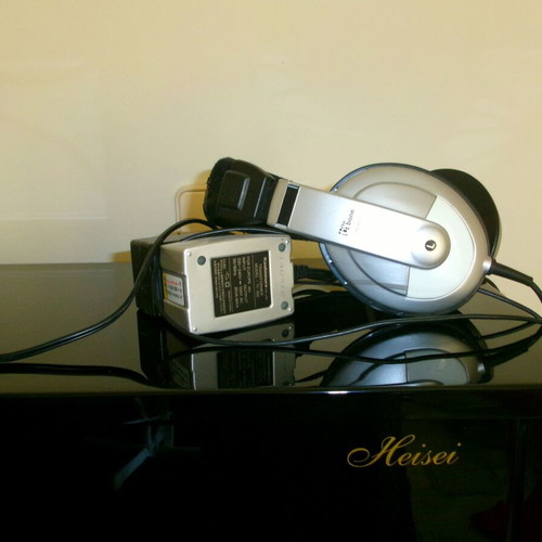 Kawai HAT-20 Silent piano used with stool and headphones