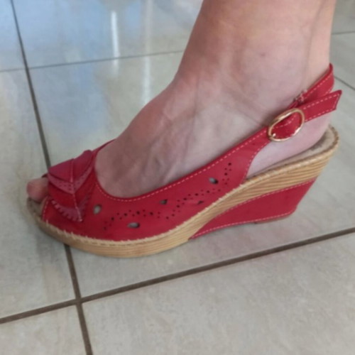 B-Soft sandals size 37 like new, red, anatomical