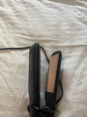 Ισιωτική/μασιά Remington για κυματιστά μαλλιά σαν καινούργια