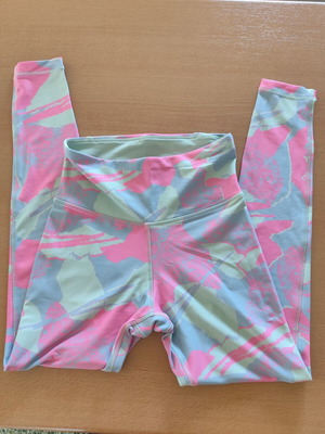 Reebok long leggings like new, size Small, multicolor