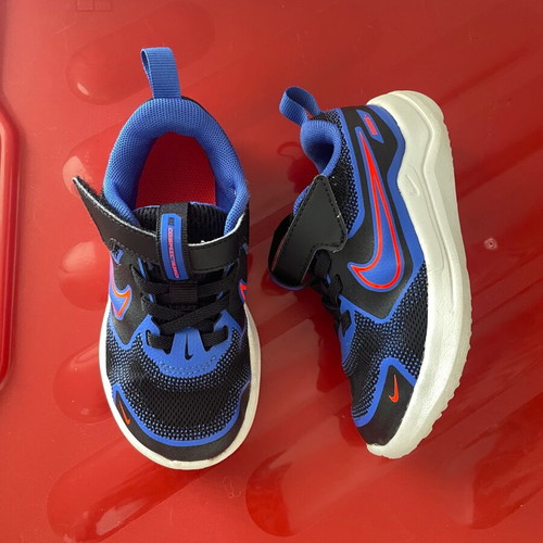 Nike Cosmic Runner Infant's Shoes used, sizes 25 and 26, black and blue