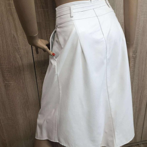 *PRODOTTO* leatherette skirt new, size M, white