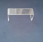 Plexiglass display stand bridge, height 8 cm