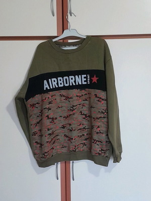 Sprint sweatshirt multicolor like new for 14 years old