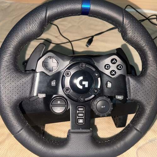 Logitech G923 SE racing wheel for PC, PS4 and PS5