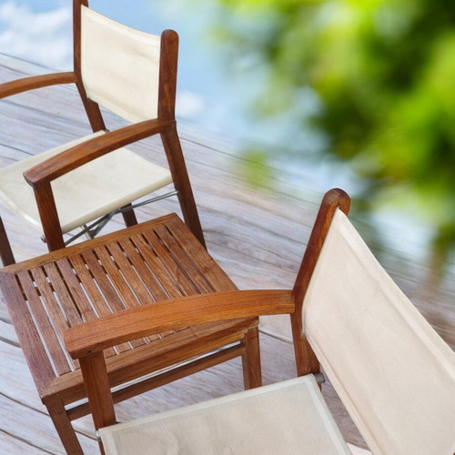 Gloster set of 2 armchairs and table