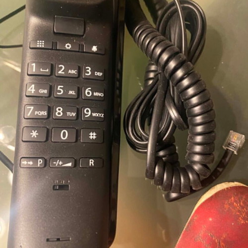 Gigaset DA210 wired analog landline phone model S30054-S6527-R101 new