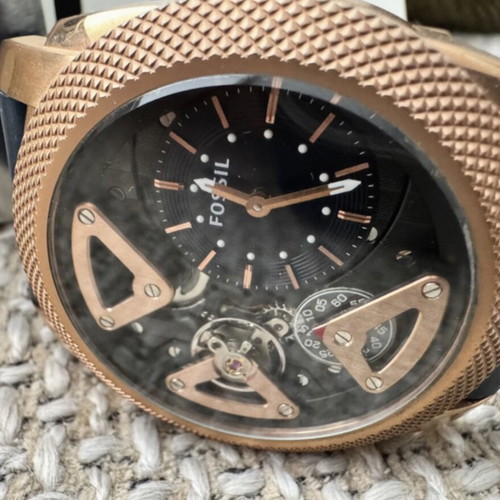 Fossil Machine Twist ME1158 watch like new with blue leather strap